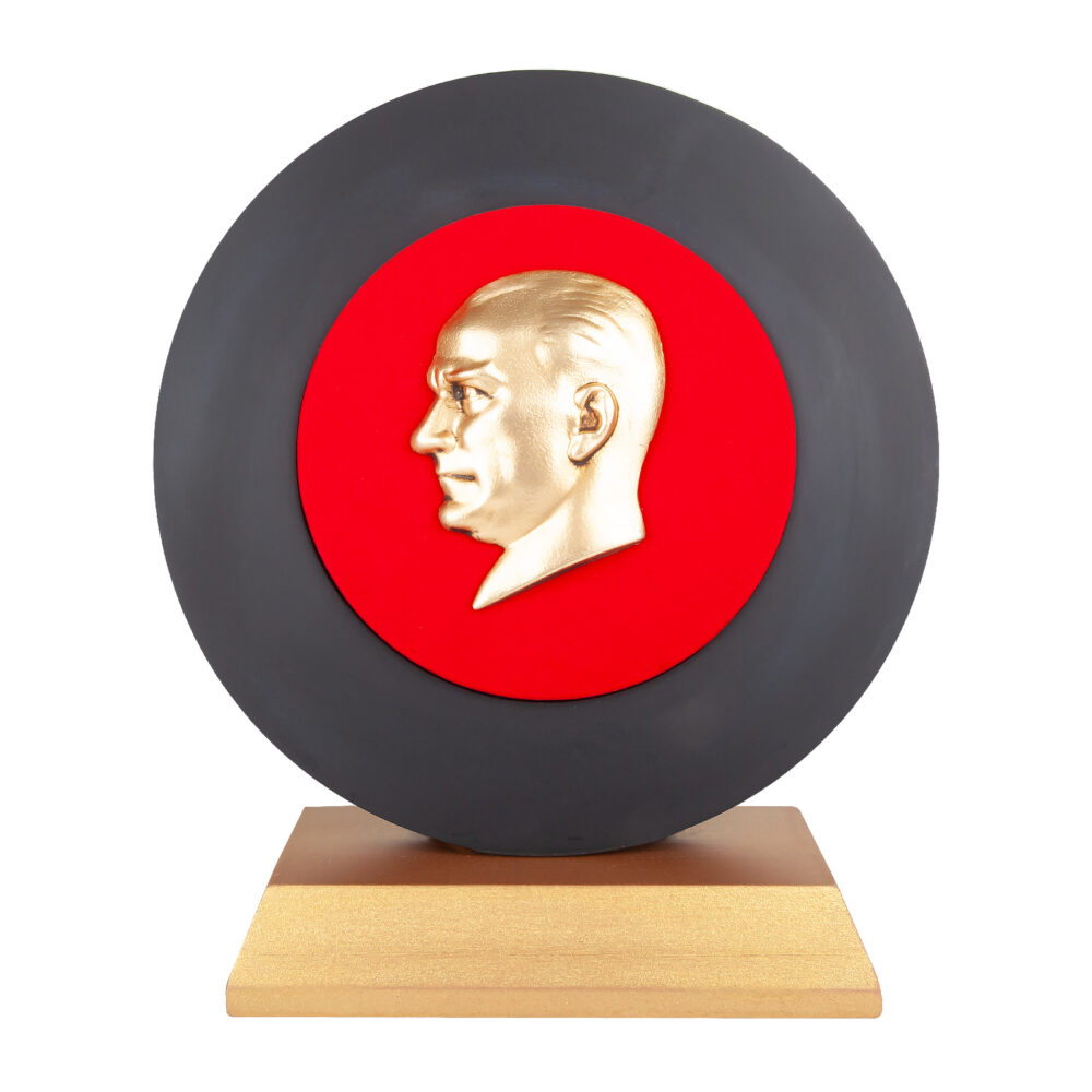 ÇAĞDAŞ ATATÜRK KABARTMALI PLAKET | Promosyon Ürünleri