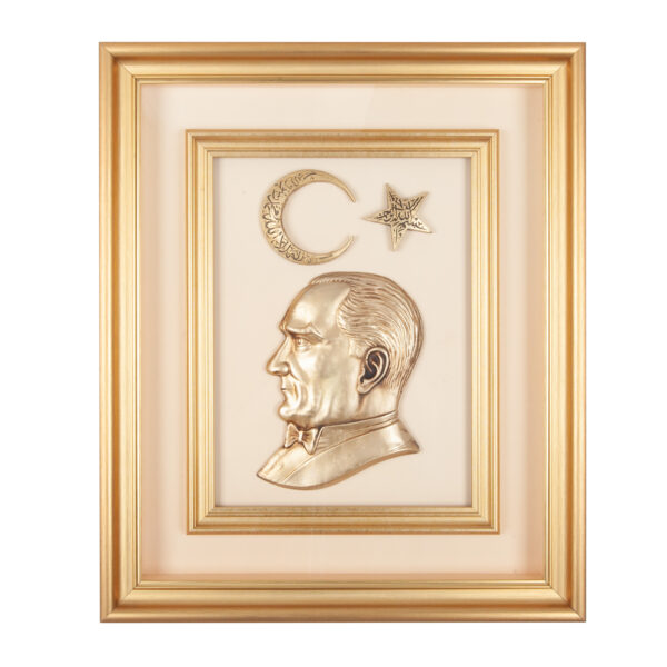 ÖNCÜ BEJ ATATÜRK KABARTMALI TABLO